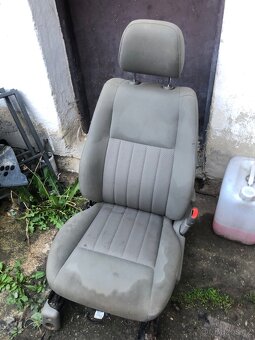 Jeep grand cherokee ND rok 2006 - 10