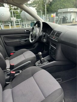 Volkswagen Golf IV 1.4 16V 55kw - 10