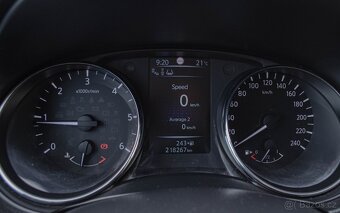Nissan Qashqai 1.5 dCi Tekna - 10