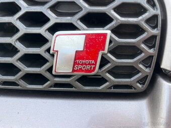 Yaris TS Sport - 10