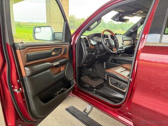 Dodge Ram 1500 5.7 Longhorn 2019 SLEVA - 10