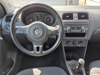 VW Polo 1,2 tsi 66 kw 2012 5xdveře - 10
