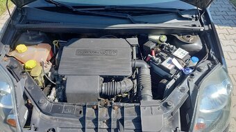 Ford fiesta 1.3i R.v.2006 - 10