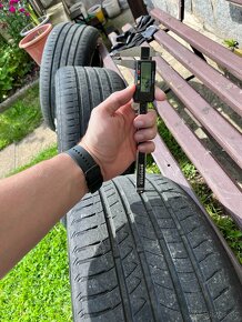 Prodám komplet kola 235/45 R17, 5x112 - 10