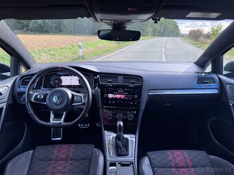 VW Golf GTI TCR APR - 10