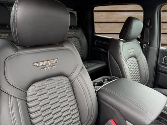 DODGE RAM TRX PAKET HEMI - 10