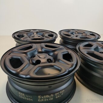 Disky na Dacia Duster 5x114,3 ET50 6,5jx16 66,1 4ks - 10