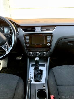 Nabízím Škodu Octavia 3 generace 2.0 TDI 110kw DSG - 10
