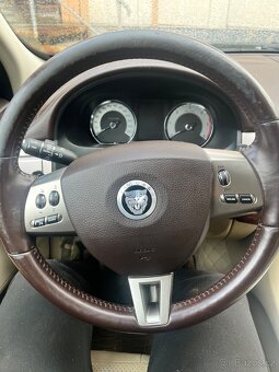 Jaguar xf 2.7d 152kw - 10