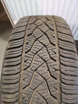 Ford Fiesta, KA alu 15 + celoroční 195/50/15. - 10