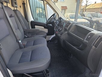 Citroën Jumper 3.0 D - 10