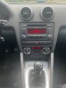 Audi A3 2.0TDI 103kw  2009 253Tkm serviska  Alu 17" top sta - 10