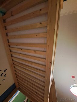 Palanda masiv s matracemi - 10