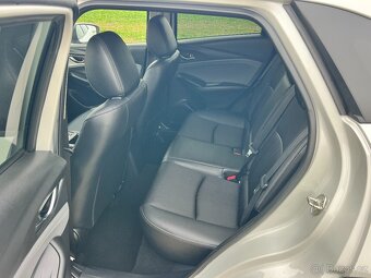 ► MAZDA CX-3 2.0i 88KW REVOLUTION HEAD-UP-LED-KAMERA-TAŽNÉ - 10