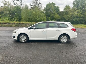 Prodám auto Opel Astra Sport TOURER combi - 10