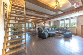 Prodej rodinného domu, 232 m², Benešov nad Pl, ul. Wolkerova - 10