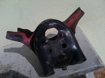 Jawa 250/350 Panelka - plechařina,kryt náhonu a z.světla - 10