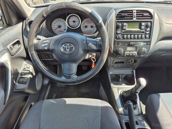 Toyota RAV4 2.0D-4D,85KW,4x4,KLIMA,BEZ KOROZE,R.V.2005 - 10