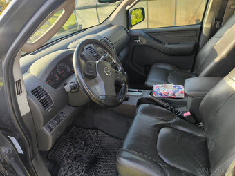 Prodám Nissan Navara D 40 - 10