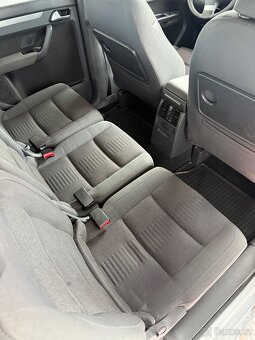 VW Touran R-line 2.0tdi 125kw - 10