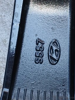 Nejeté rezervní alu kolo Hyundai I40 8J 18" ET46, 225/45/18 - 10