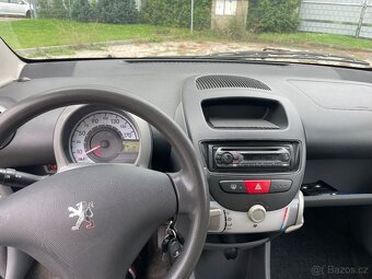 Peugeot 107 rv 2007 - 10