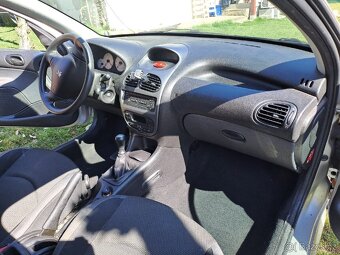 Prodám Peugeot 206, LPG, 1,4 Hatchback - 10