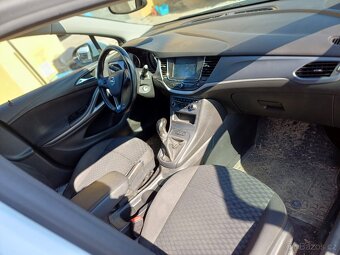 Opel Astra 1.6 CDTI 2018 - 10