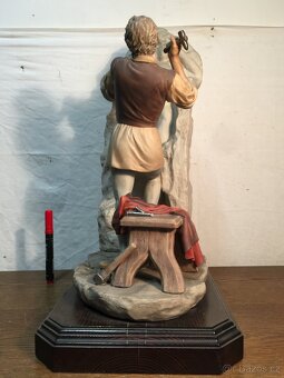 Michelangelo Buonarroti porcelánová velká soška sochaře - 10