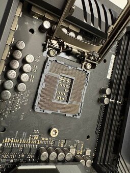 Základní deska ASUS Maximus XI GENE - 10