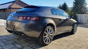 Rozpredám Alfa Romeo Brera 2.4JTDm 154kW na dily - 10