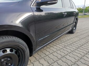 Prodám Škoda Superb 2,0 Tdi 103kw,rok výroby 2011,Top stav - 10
