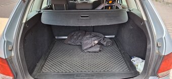 Golf 1,6 TDI DSG + F1 pádla, alu. - 10