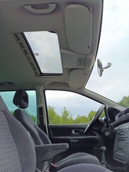 Volkswagen Sharan 1.8 turbo benzín 150 koní - 10