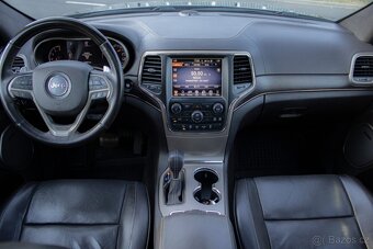 Jeep Grand Cherokee - 10