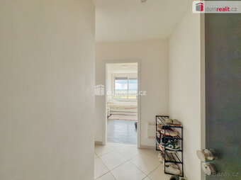 Pronájem bytu 3+kk s balkonem, 58,2 m2, Thomasova, Praha - 10