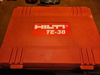 Vrtací boiurací kladivo Hilti TE38 - 10