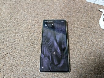 Google Pixel 7 5G 8GB/128GB žlutý - 10