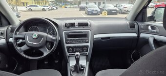 Prodám Škoda Octavia r. v. 2011 - 10