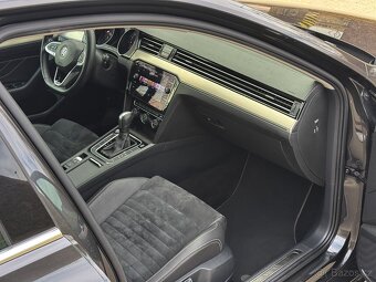 VW Passat B8 2,0 Tdi 110KW Elegance MOD 2020 LED KAMERA - 10