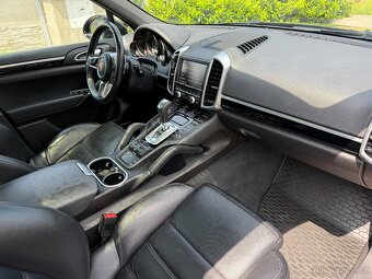 Porsche Cayenne 4.2TDi V8 S 283kW - r.v. 4/2015 - 10