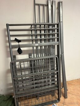 Kovové postele IKEA SVARTA - 10