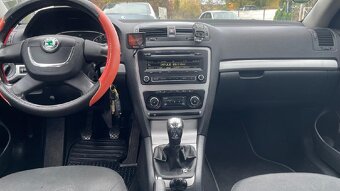 Škoda Octavia, 2.0 TDI 103 KW // TAŽNÉ // AC - 10