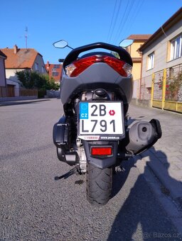 Yamaha Nmax 125 r.2024 - 10