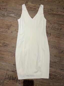 Dámské oblečení - 10