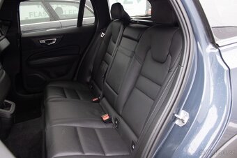Volvo V60 Cross Country D4 AWD Pro AUTO. - 10