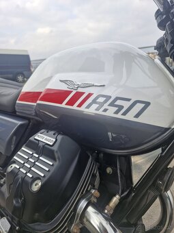 Moto Guzzi V7 Special - 10