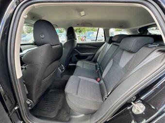 Škoda Octavia 2.0 TDI 85kw manuál,tažné,virtual,LED,keyless - 10