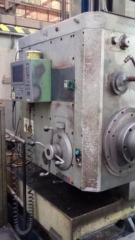 Horizontální vyvrtávačka TOS WHN 13 A - 10