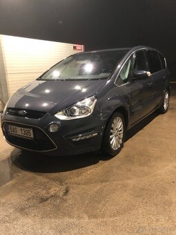 Ford s max - 10